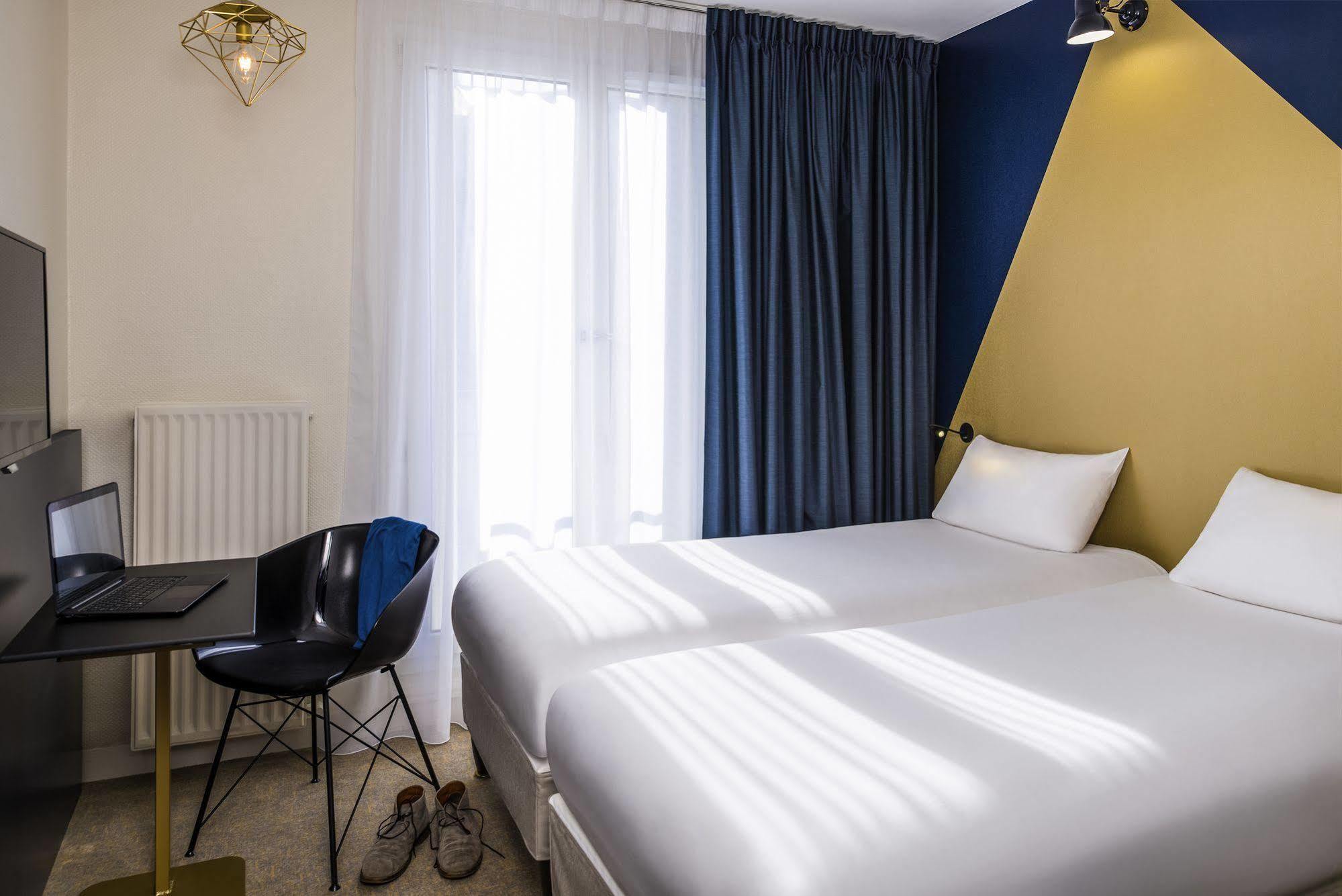 Отель Ibis Styles Paris 15 Lecourbe Экстерьер фото